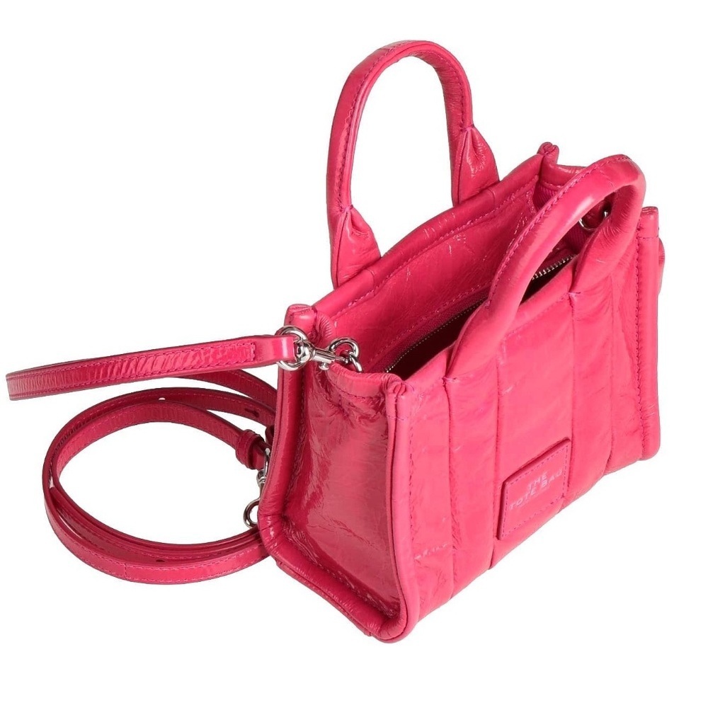 NEW MARC JACOBS The SHINY Mini CRINKLE Leather Crossbody The Tote Bag Magenta - Picture 3 of 13